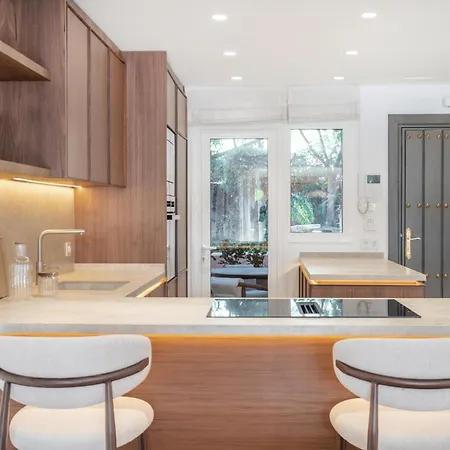 Villa Luxury 4-bedroom Puente Golden Mile Marbella