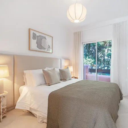 Villa Luxury 4-bedroom Puente Golden Mile Marbella