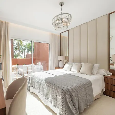 Villa Luxury 4-bedroom Puente Golden Mile Marbella