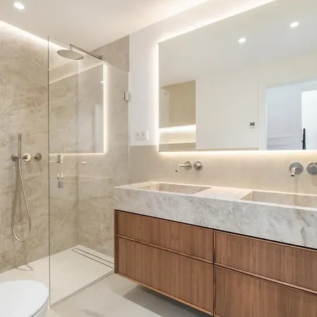 Luxury 4-bedroom Puente Golden Mile Villa Marbella